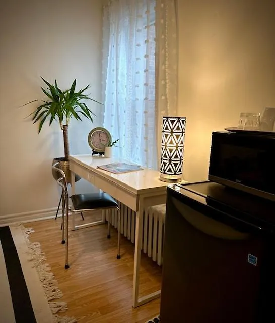Girls Night Out Apartment Toronto Canada